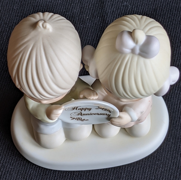 Precious Moments Happy Anniversary - Picture 7 of 11